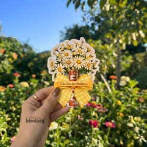 Lembrancinha Dia das Mulheres – Buquê de Margaridas com Laço